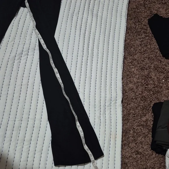 Old Navy bootcut leggings - Picture 4 of 8